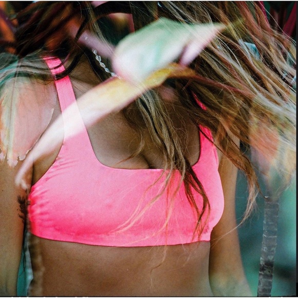 Billabong• Sol Searcher Tank Swim Top Acid Pink